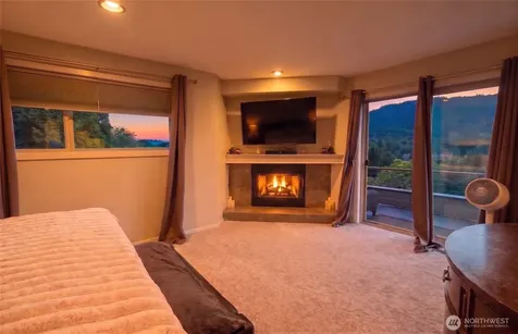 18064 Mariposa Lane Mount Vernon WA 98274