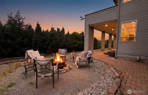 18064 Mariposa Lane Mount Vernon WA 98274