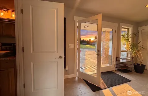 18064 Mariposa Lane Mount Vernon WA 98274