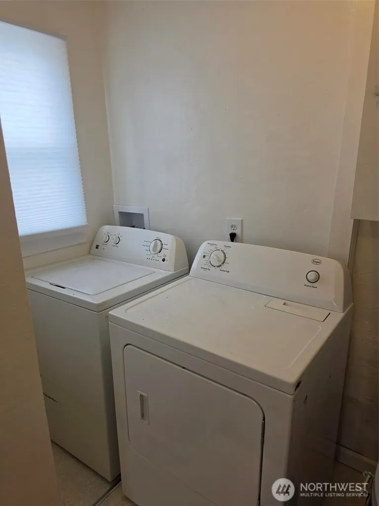 1720 Snyder Avenue Bremerton WA 98312