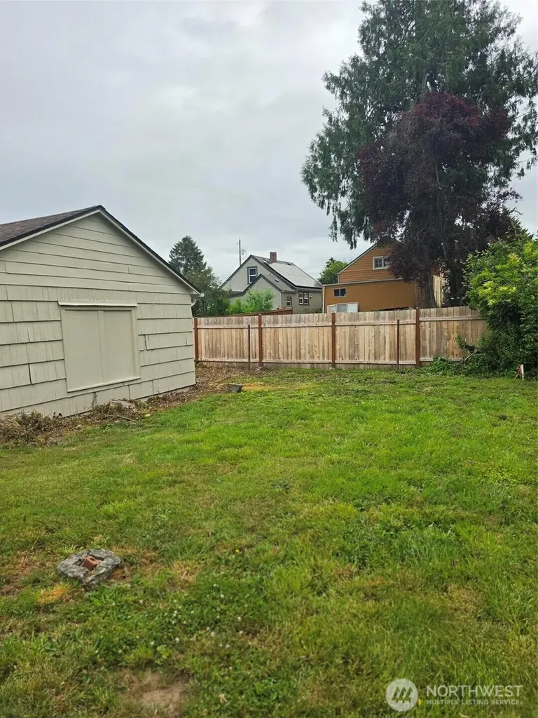 1720 Snyder Avenue Bremerton WA 98312