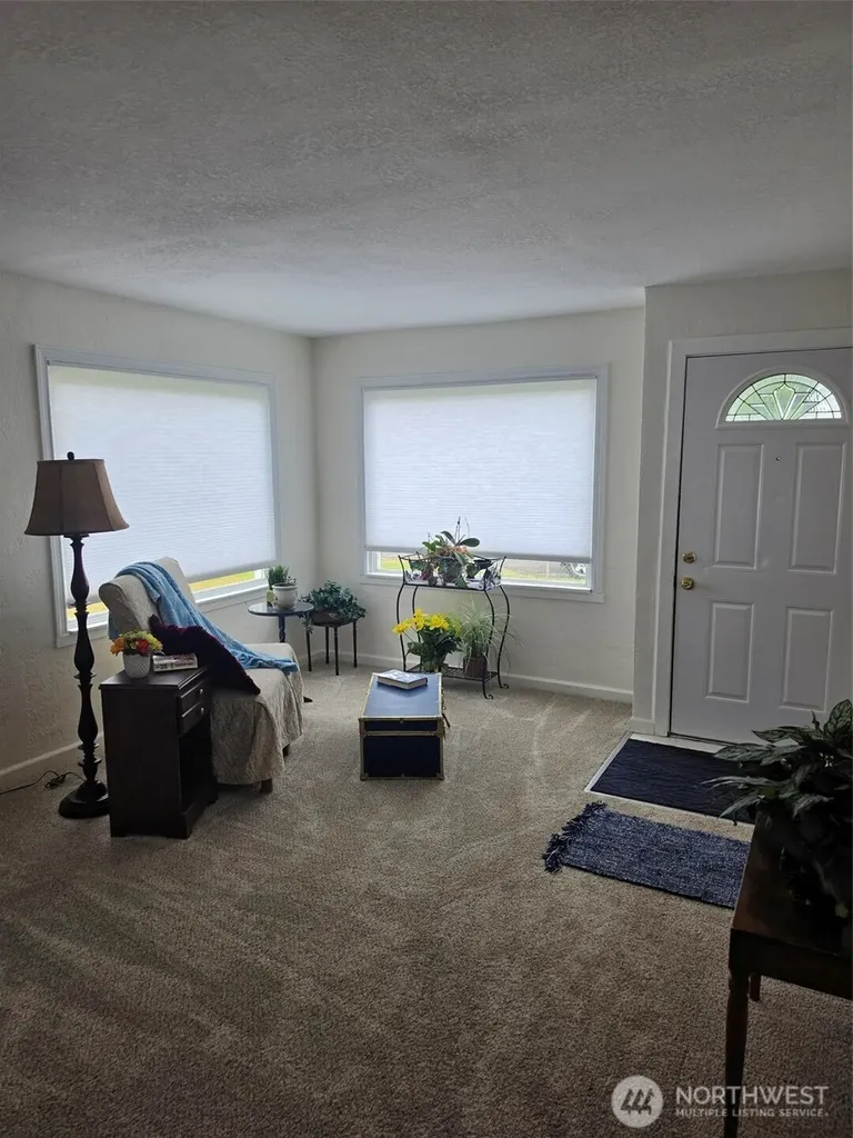 1720 Snyder Avenue Bremerton WA 98312