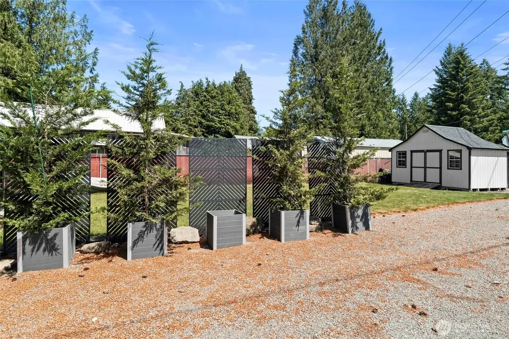 698 6th Avenue W Tenino WA 98589