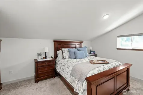 698 6th Avenue W Tenino WA 98589