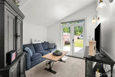698 6th Avenue W Tenino WA 98589
