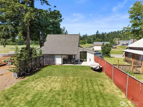 698 6th Avenue W Tenino WA 98589