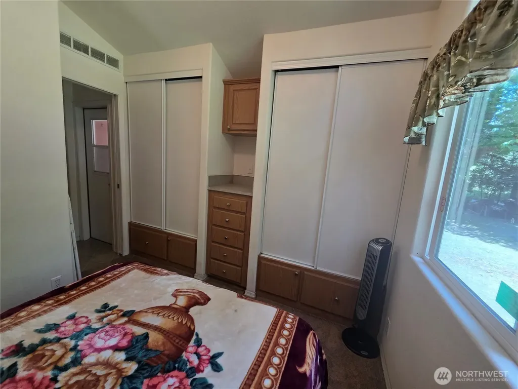 340 Appaloosa Drive Brinnon WA 98320