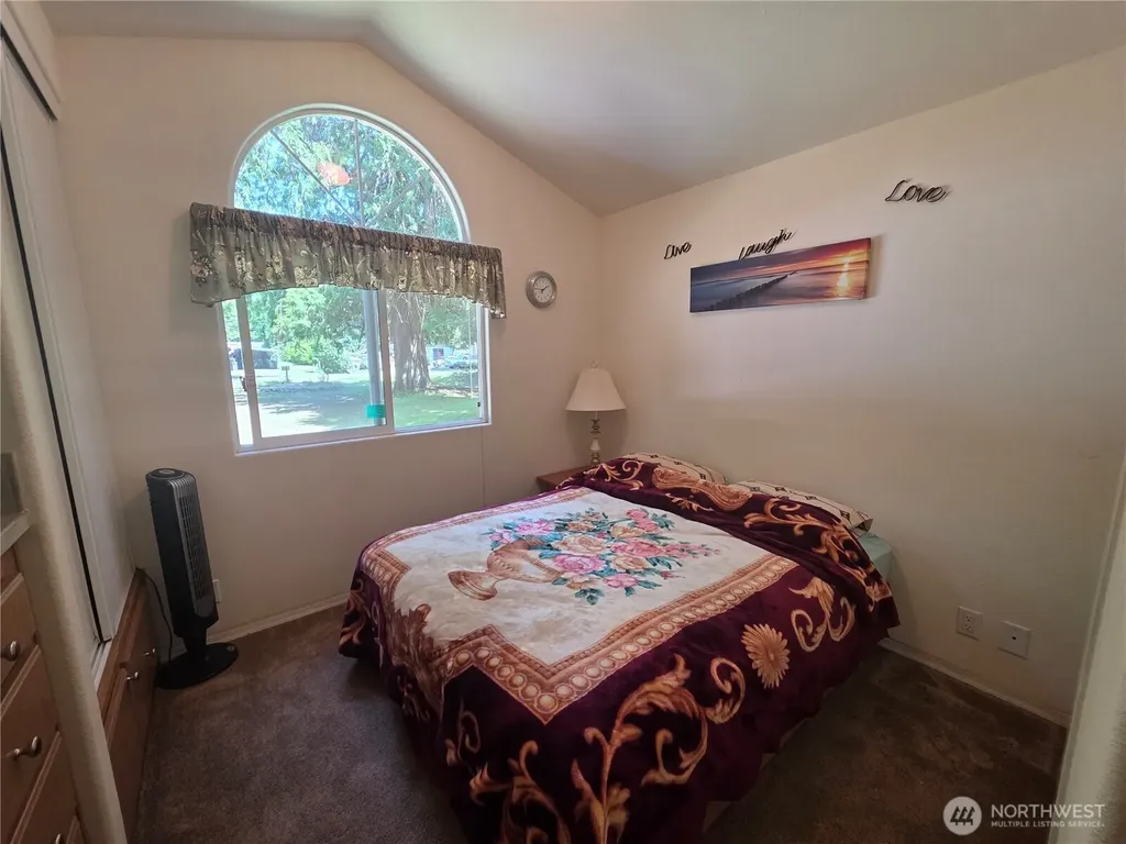 340 Appaloosa Drive Brinnon WA 98320
