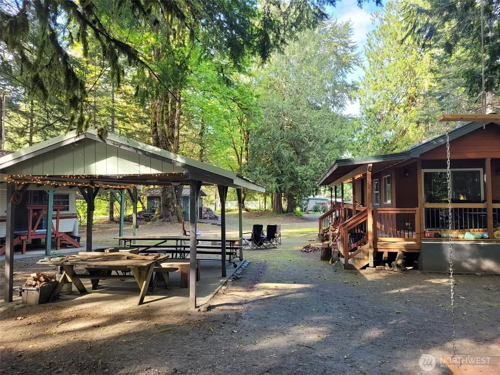 340 Appaloosa Drive Brinnon WA 98320