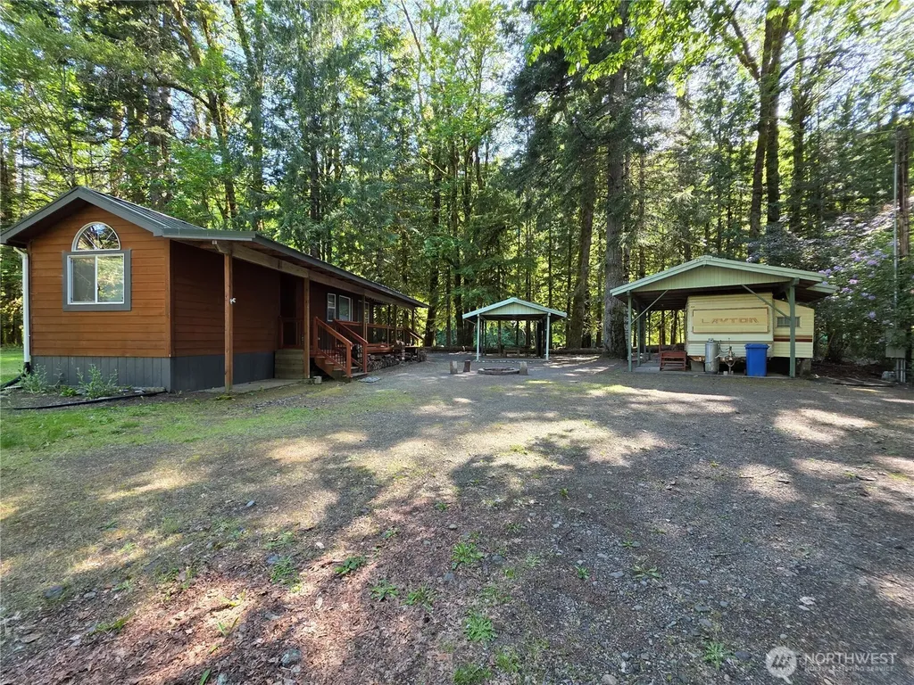 340 Appaloosa Drive Brinnon WA 98320