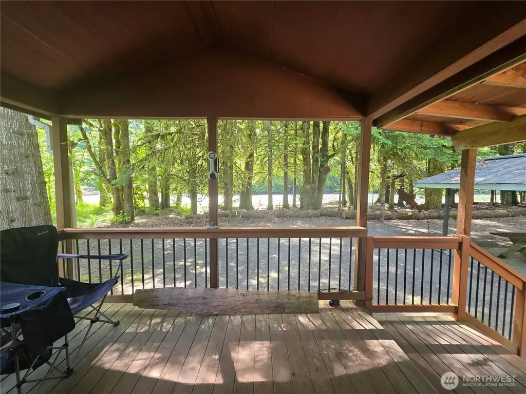 340 Appaloosa Drive Brinnon WA 98320