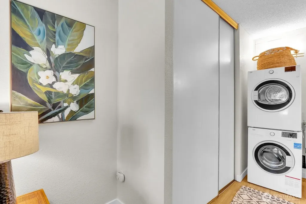 12415 NE 130th Court Kirkland WA 98034