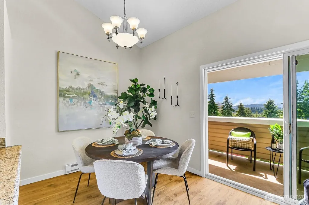 12415 NE 130th Court Kirkland WA 98034