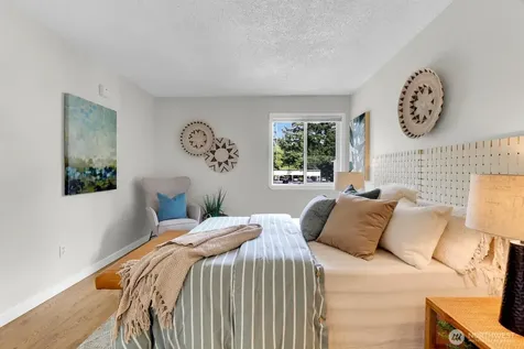 12415 NE 130th Court Kirkland WA 98034