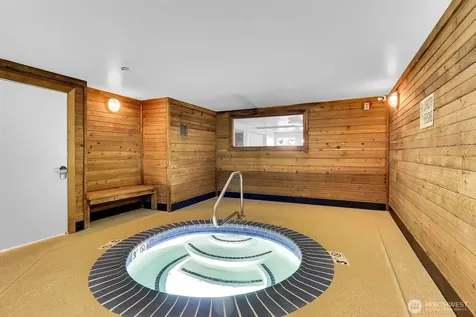12415 NE 130th Court Kirkland WA 98034