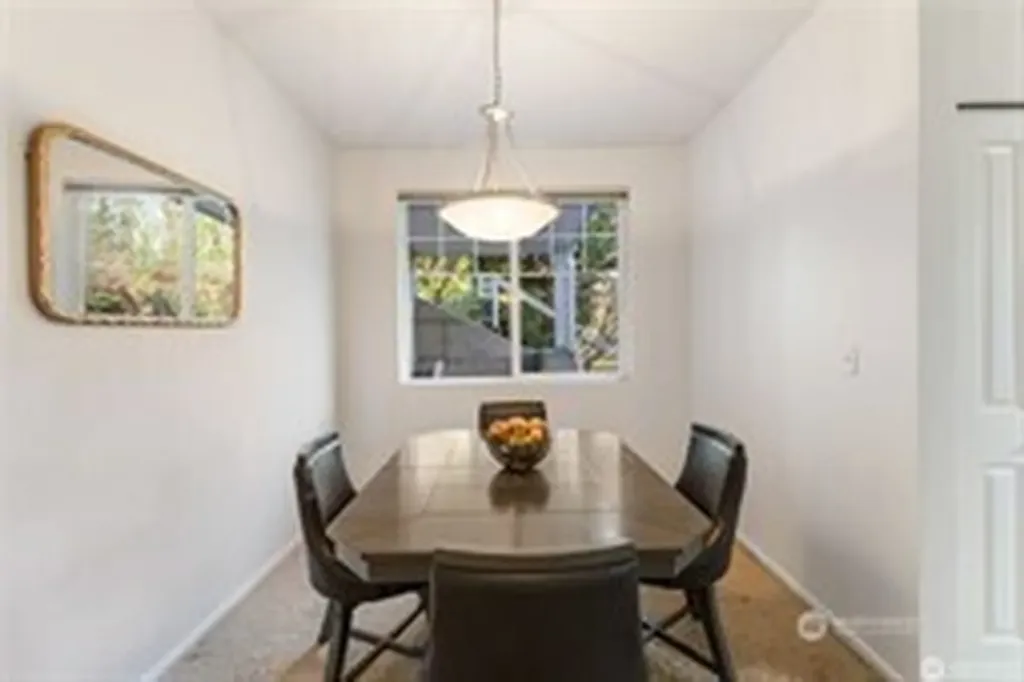 21430 40th Place S Seatac WA 98198