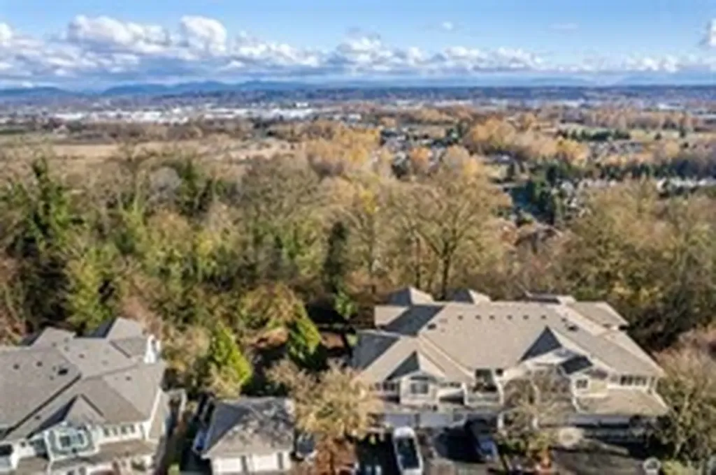 21430 40th Place S Seatac WA 98198