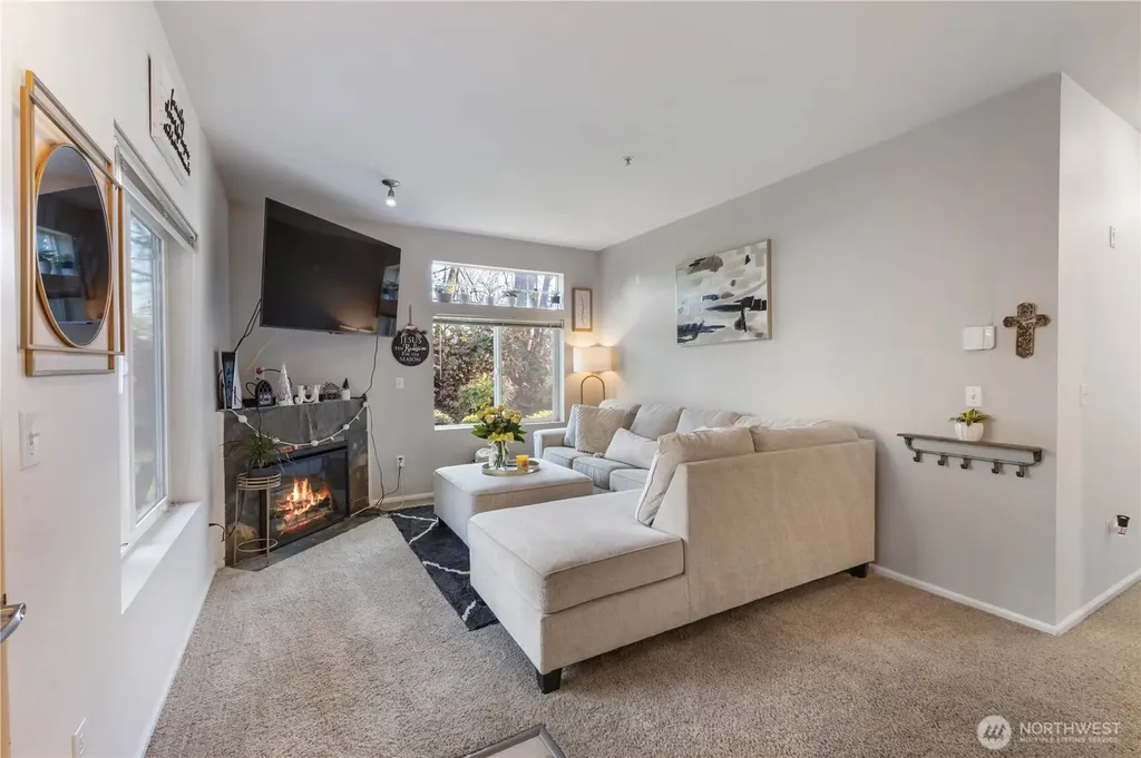 21430 40th Place S Seatac WA 98198