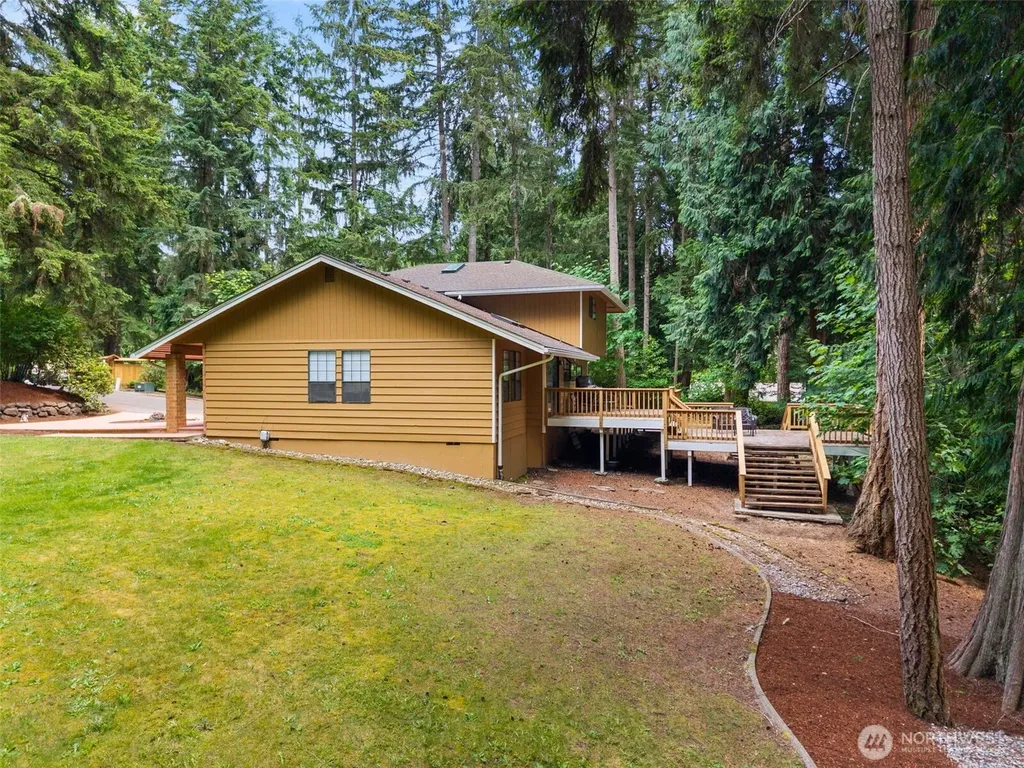 8220 71st Street Ct NW Gig Harbor WA 98335