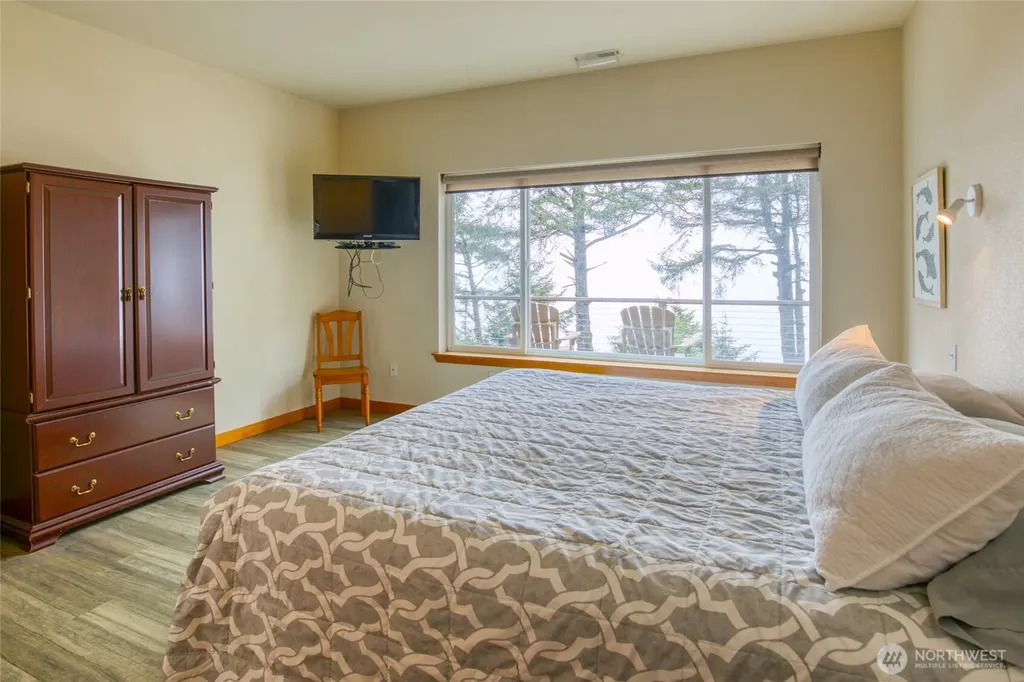 4625 State Route 109 Moclips WA 98562