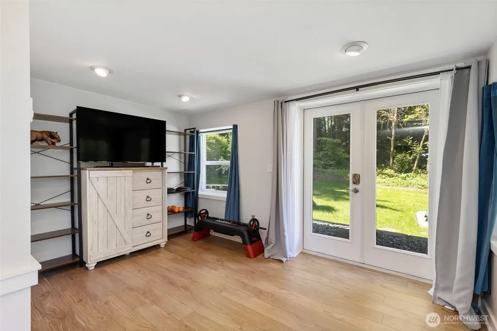 8621 NW Anderson Hill Road Silverdale WA 98383