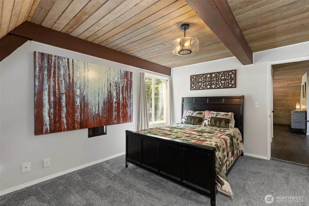 8621 NW Anderson Hill Road Silverdale WA 98383