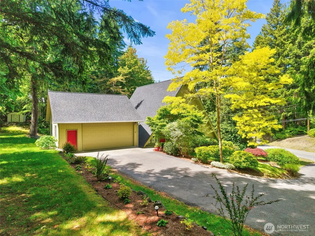 8621 NW Anderson Hill Road Silverdale WA 98383