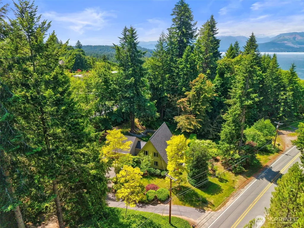 8621 NW Anderson Hill Road Silverdale WA 98383