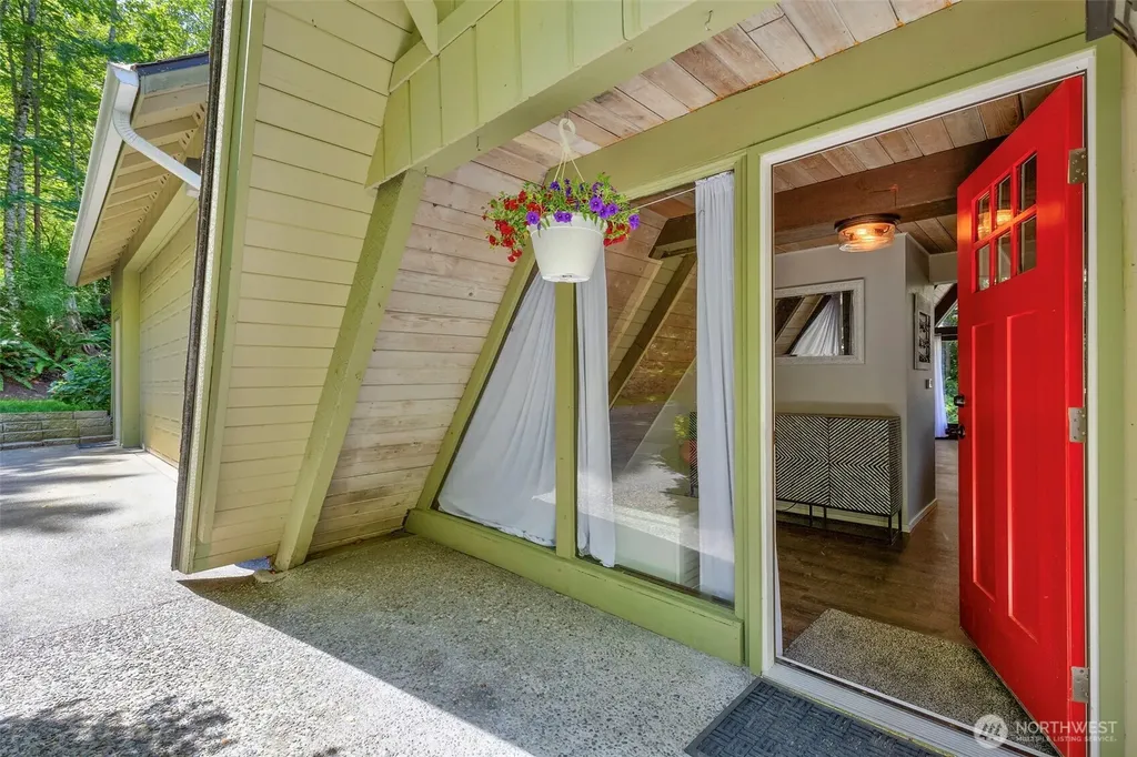 8621 NW Anderson Hill Road Silverdale WA 98383