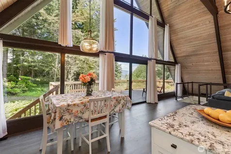 8621 NW Anderson Hill Road Silverdale WA 98383