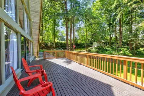 8621 NW Anderson Hill Road Silverdale WA 98383