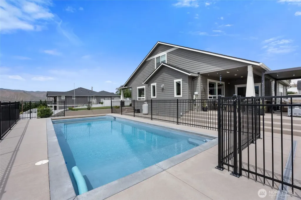 821 S Mary Avenue East Wenatchee WA 98802