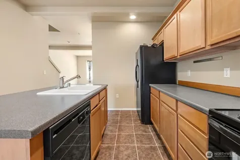 5305 Military Rd E Tacoma WA 98446