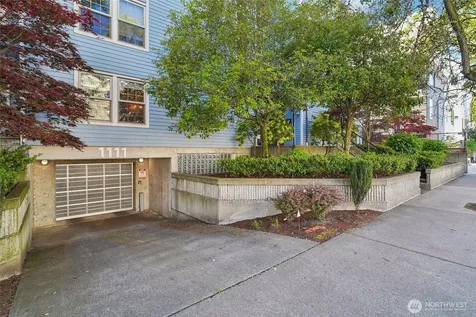 1111 10th Avenue E Seattle WA 98102