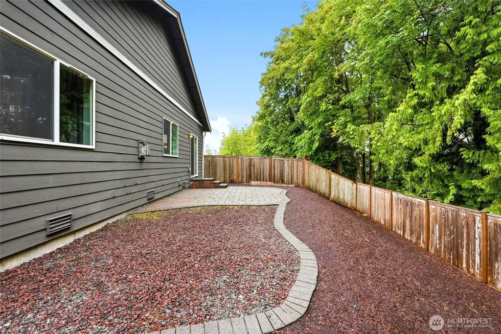 8231 81st Drive NE Marysville WA 98270