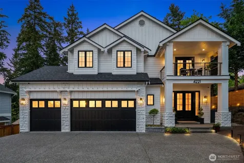 4221 NE 27th Place Newcastle WA 98059