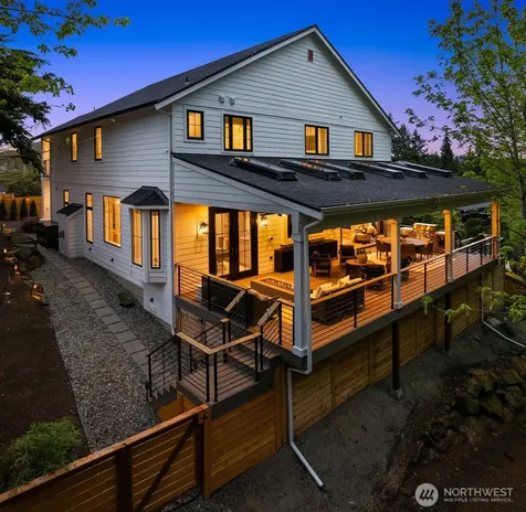 4221 NE 27th Place Newcastle WA 98059