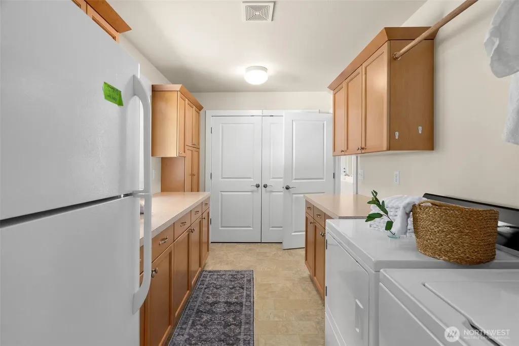 2711 103rd Street Ct NW Gig Harbor WA 98332