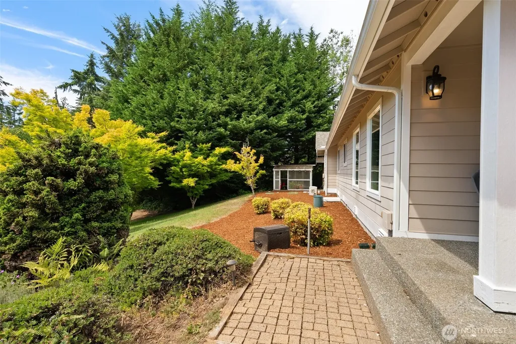 2711 103rd Street Ct NW Gig Harbor WA 98332
