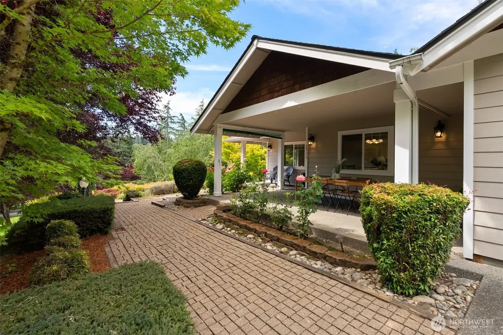 2711 103rd Street Ct NW Gig Harbor WA 98332