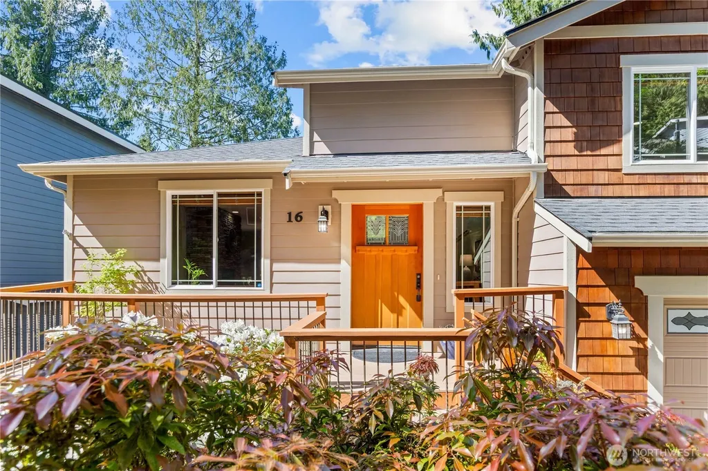 16 Sunflower Circle Bellingham WA 98229