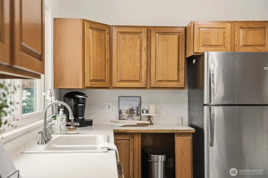 15216 23rd Place W Lynnwood WA 98087