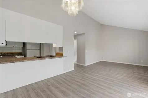 4526 S Henderson Street Seattle WA 98118