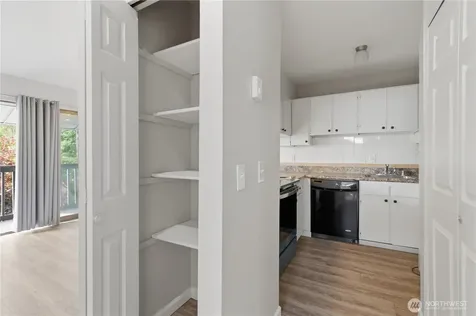 4526 S Henderson Street Seattle WA 98118