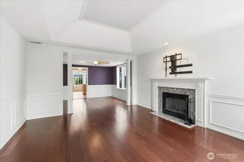 9240 S 240 Place Kent WA 98030