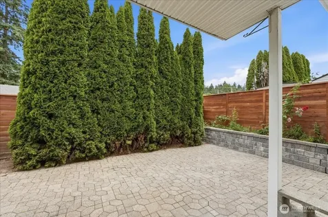 9240 S 240 Place Kent WA 98030