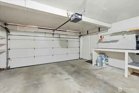 9240 S 240 Place Kent WA 98030