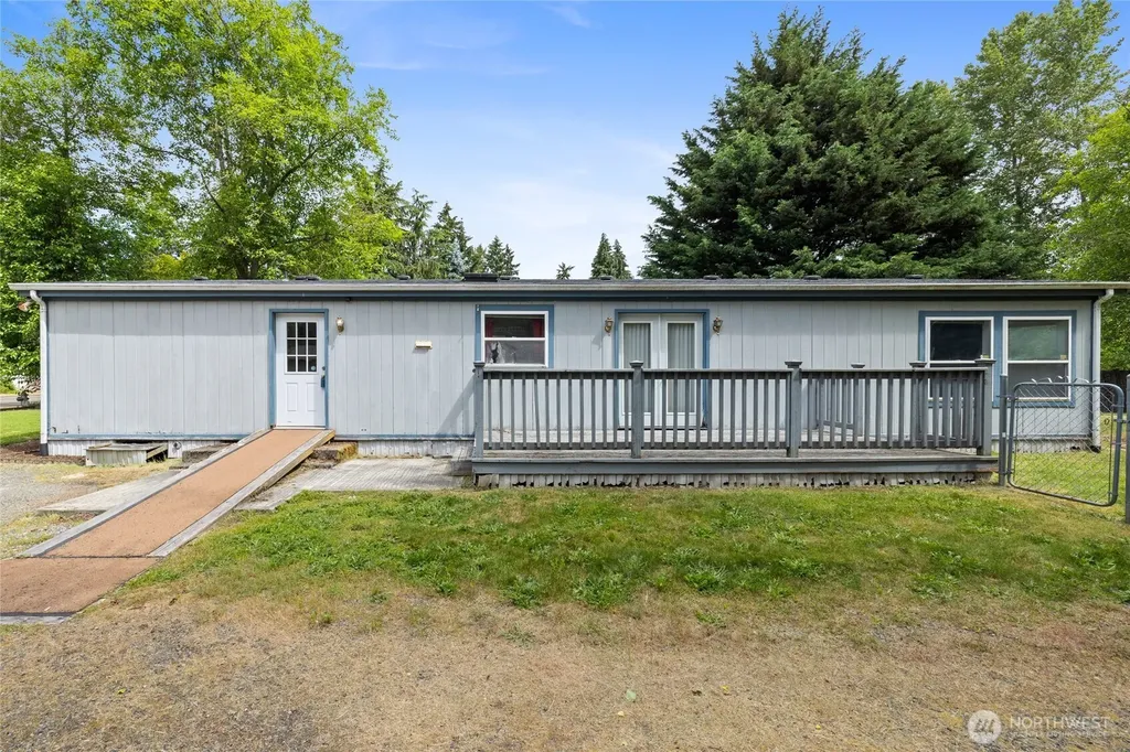 16715 122nd Ave E Puyallup WA 98374
