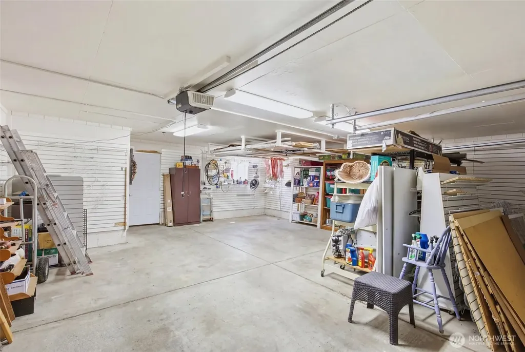 27 E Street SW Ephrata WA 98823