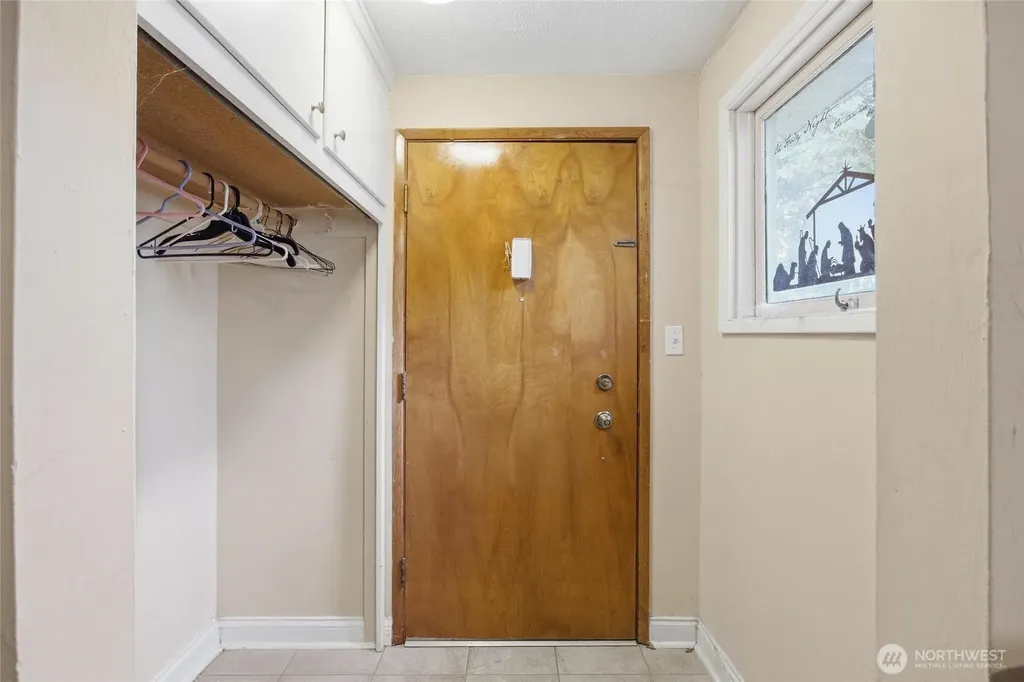 27 E Street SW Ephrata WA 98823
